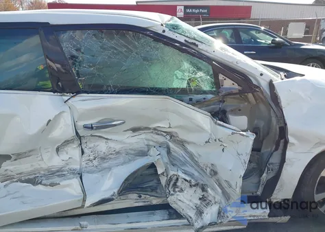 2018 Nissan Maxima 3.5 Sv z USA, uszkodzony, nr VIN 1N4AA6AP3JC403704